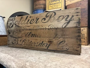 Antica cassa in legno Leidersdorf soldato ragazzo tabacco Milwaukee Wisconsin scatola di latta - Foto 1 di 24