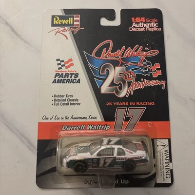1-1997 REVELL 1:64 25 ANIVERSARIO DARRELL WALTRIP #17 WESTERN AUTO Foto 1 de 4