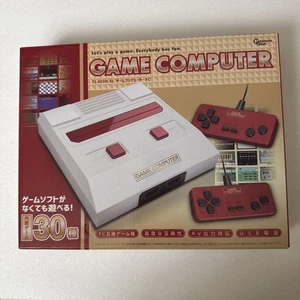 Consola de Juegos Famicom 30 en 1 Salida AV, Blanca/Roja, Incluye Mandos y Cables - Imagen 1 de 3