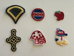 6 Vintage bestickte Aufnäher Patches Clown Pilz Apfel Militär Armee 301 - Bild 1 von 1