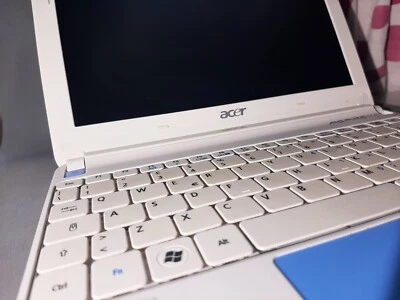 COMPUTER PORTATILE NETBOOK acer Aspire One HAPPY2 - Immagine 1 di 4