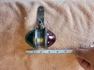 RARE VTG AUTO ACCESSORY RED/GREEN GLASS CAB LIGHT MARKER LIGHT EAGLE BRAND - Picture 1 of 6