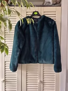 STRADIVARIUS TEAL FOREST GREEN SHORT FAUX FUR JACKET COAT - Picture 1 of 8