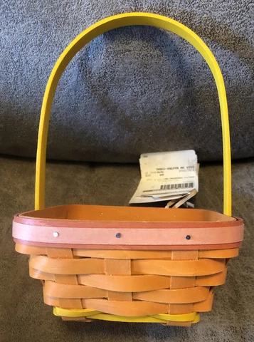 LONGABERGER SMALL EASTER, CORAL, NEW WITH TAGS, 2015, SPRING DELIGHT Cover