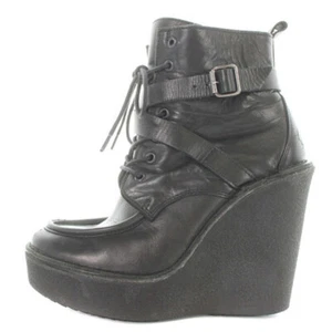 PIERRE HARDY LEATHER WEDGE SOLE SHORT BOOTS 38 24cm (9.45 in) BLACK SR8 Used ecd - Picture 1 of 9