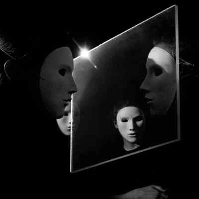 Hesitation Wounds - Chicanery Cassette Black (NEW) Foto 1 de 2