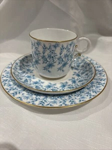 Royal Worcester Trio ; Cup, Saucer And Plate Floral England 1880’s Gold Trim - Picture 1 of 14