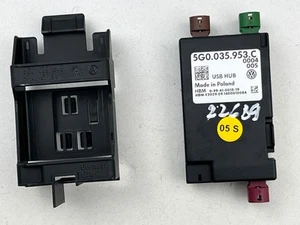 Volkswagen PASSAT B8 2016 Diesel USB control unit 5G0035953C 176kW DAL28559 - Picture 1 of 6