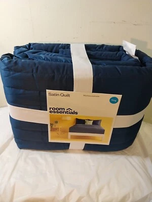 Room Essentials Satin Quilt King Size Blue - Image 1 of 4