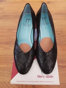 Thierry Rabotin Womens Leather Pumps Size 5.5 Black Italy NEW - Picture 1 of 7