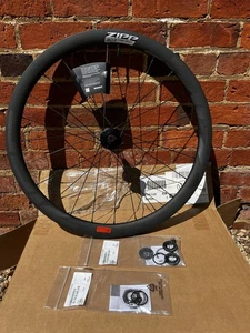 Zipp 303 Firecrest 700c Rear Carbon Tubeless Disc Wheel - Picture 1 of 3