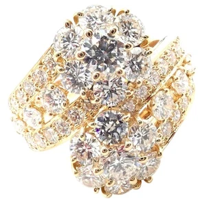 Authentic! Van Cleef & Arpels Snowflake 18k Yellow Gold Diamond Two Flower Ring - Picture 1 of 11