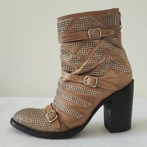 Old Gringo Mexicana Tan Studded Block Heel Almond Toe Boots Booties 7 - Picture 1 of 15