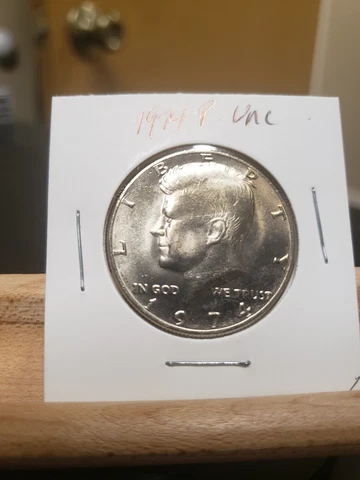 1974 P Uncirculated Kennedy 50c Half Dollar Actual Coin Pictured Cover