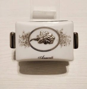 Scatola Portagioie Vintage Royal Limoges decorata a mano con rosa in argento - Foto 1 di 7