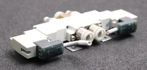 SMC Elektromagnetisches Ventil SY7320-5YO-C10F-Q 0,2-0,7MPa IP65 gebraucht - Picture 1 of 8