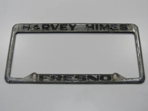 Oldtimer Harvey Himes Chevrolet Fresno CA Metall Nummernschild Rahmen Anhänger RAR Auto - Bild 1 von 3