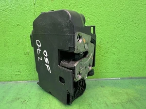 Cerradura puerta delantera derecha IVECO DAILY MK5 58015568148, 5801556814 14-19 - Imagen 1 de 4