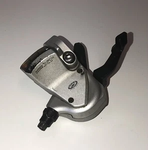 Deragliatore anteriore Shimano Deore XT tripla corona 3 velocità attacco lato sinistro - Foto 1 di 7