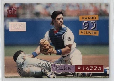 1994 Topps Stadium Club 1st Day Issue /2000 Mike Piazza #140 HOF - Image 1 of 2