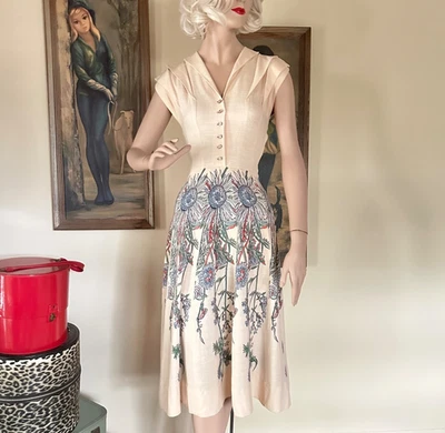 Vintage 1950s Atomic Sunflowers Novelty Print Shirtwaist Day Dress XS - Image 1 of 4
