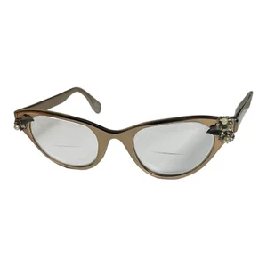 VINTAGE 1960s TURA INC Rose Gold Pearl Cat Eye Style Frame SUNGLASSES - Picture 1 of 9