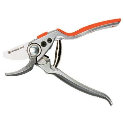 Gardena B+/L Premium Bypass Secateurs - Image 1 of 4