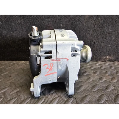 180A 50559542 104211-1330 Alternator Alfa Romeo Giulia Stelvio 2.0 - Image 1 of 4