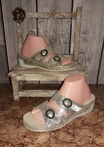 Spring Step Women's Silver Metallic Leather Slide Sandals Size Euro 40 US 9 EUC - Picture 1 of 6
