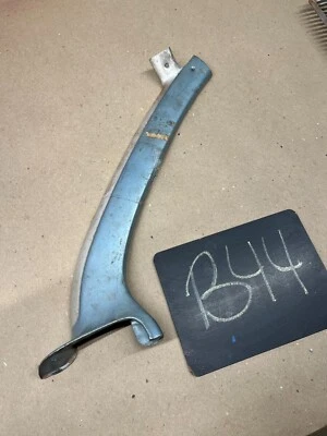 Chevrolet Bel Air Biscayne Impala 1961 1962 parabrisas derecho molde de moldura de pilar Foto 1 de 4