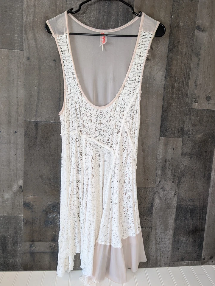 FREE PEOPLE Luscious Lagoon Web Lace Slip Dress Mini White Beige Size Small - Image 1 of 4