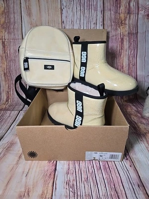 Botas UGG Clásicas Mini Transparentes Para Mujer a Prueba de Agua TALLA 10 CON BOLSA A JUEGO Foto 1 de 4