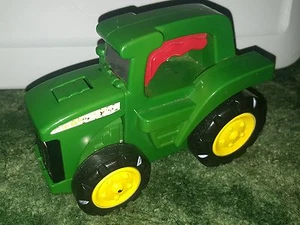 John Deere Green Tractor Flashlight w/Sounds by Learning Curve - Picture 1 of 3