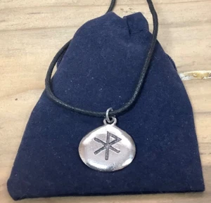 Viking Rune Stone Silver Pewter Pendant  -  LOVE - Picture 1 of 6