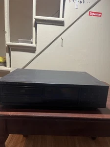 Onkyo Compact Disc Player DX-1400 Single CD Compact - Picture 1 of 5