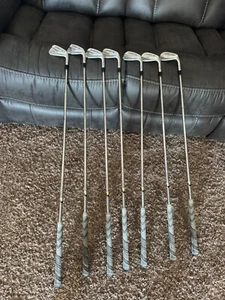 Cobra AMP Cell Pro Iron Set (4-PW) S300 Stiff Flex - Picture 1 of 3