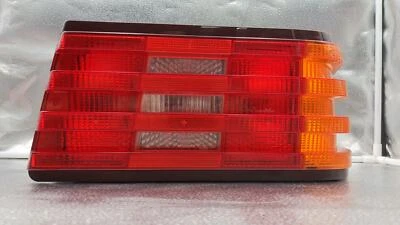 Mercedes SL320 SL500 SL600 1994 LUZ TRASERA DERECHA PASAJERO 1298202264 95 Foto 1 de 4