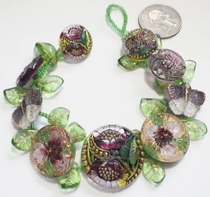 Fabulous Vtg Hand Painted Czech Glass Flowers & Butterflies Button Bracelet 9" - Picture 1 of 6