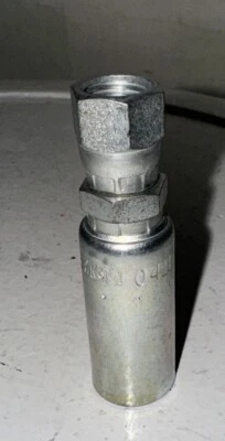 Eaton 04U-604 | 1/4" JIC Female Fitting for 1/4" Hydraulic Hose - Image 1 of 4