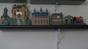 Mattel HarryPotter Hogwarts Castle Hogwarts Express TrainPlatform shipping avail - Picture 1 of 13