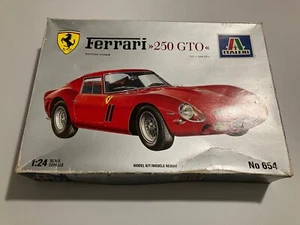 FERRARI 250 GTO ITALERI 1:24 Model Kit No 654 kit di montaggio auto LEGGERE BENE - Foto 1 di 9