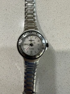 Movado 84E11850 Series 800 Stainless Steel women’s Quartz Diver Watch 31mm Case. - Picture 1 of 7