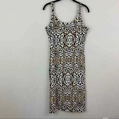 Vestido Vaina Wendy Williams Sin Mangas Leopardo Estampado Animal Cuello Redondo Mediano Nuevo sin Etiquetas Foto 1 de 4