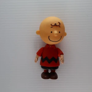 Vintage 2002 Peanuts Charlie Brown Figure Collectible Toy Zig Zag Shoes Snoopy - Picture 1 of 8