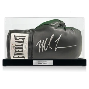 Schwarzer Boxhandschuh, signiert von Mike Tyson. Vitrine mit Plakette - Bild 1 von 3
