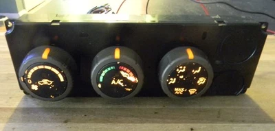 Nissan Titan Climate Heater A/C Control 05-07  27500-ZH300   J3125300 - Image 1 of 4