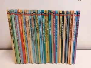 Set of 33 Disney's Wonderful World of Reading Books - Picture 1 of 14