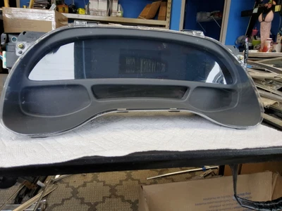 Conjunto de velocímetro de cuadro de instrumentos Cadillac Deville 2001-2005 OEM 2 Foto 1 de 4