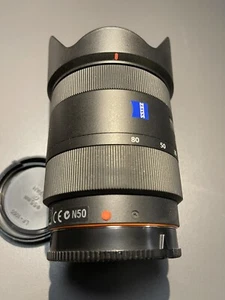 Sony Carl Zeiss Vario-Sonnar 16-80 mm F/3.5-4.5 DT ZA Objektiv ( SAL 1680 ZAE) - Bild 1 von 8