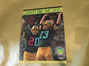 1973 Green Bay Packers Yearbook-Chester Marcol Cover - Picture 1 of 14
